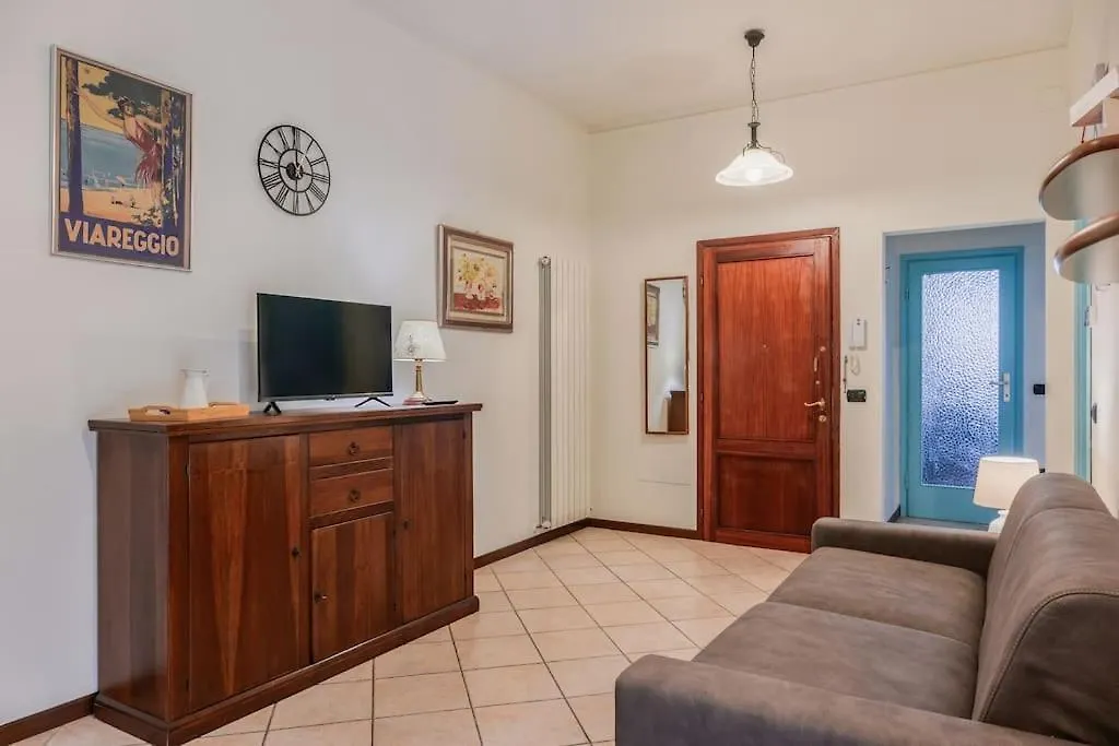 The Sea Of Viareggio Apartment