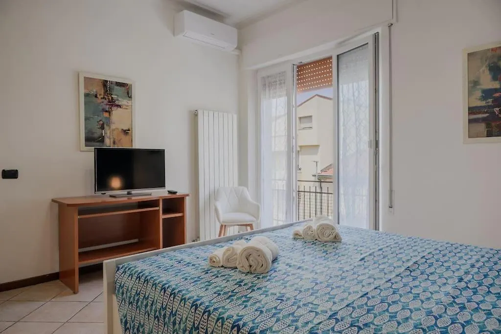 The Sea Of Viareggio Apartment